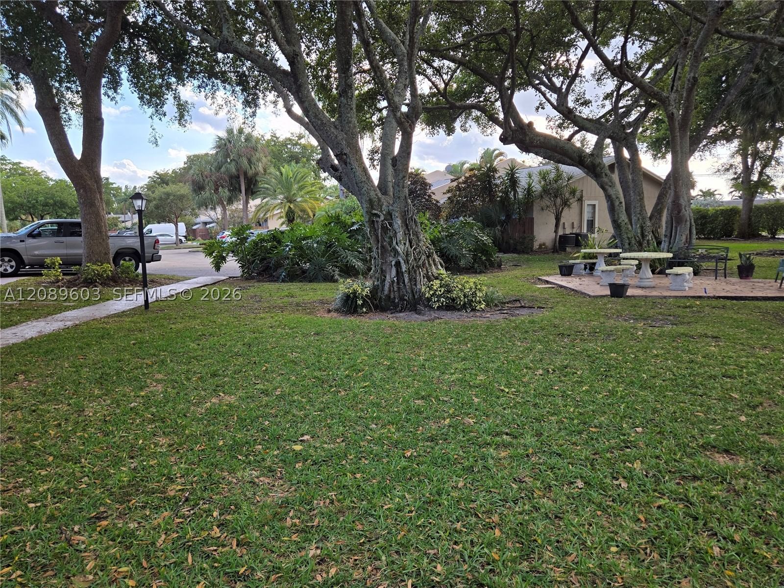 Real estate property located at 842 Banks #842, Broward, Lakewood East Sec 1, Coconut Creek, FL