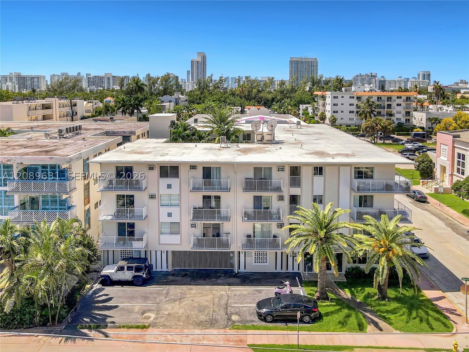 Real estate property located at 1420 Pennsylvania Ave #403, Miami-dade, Penn Manor Condo, Miami Beach, FL