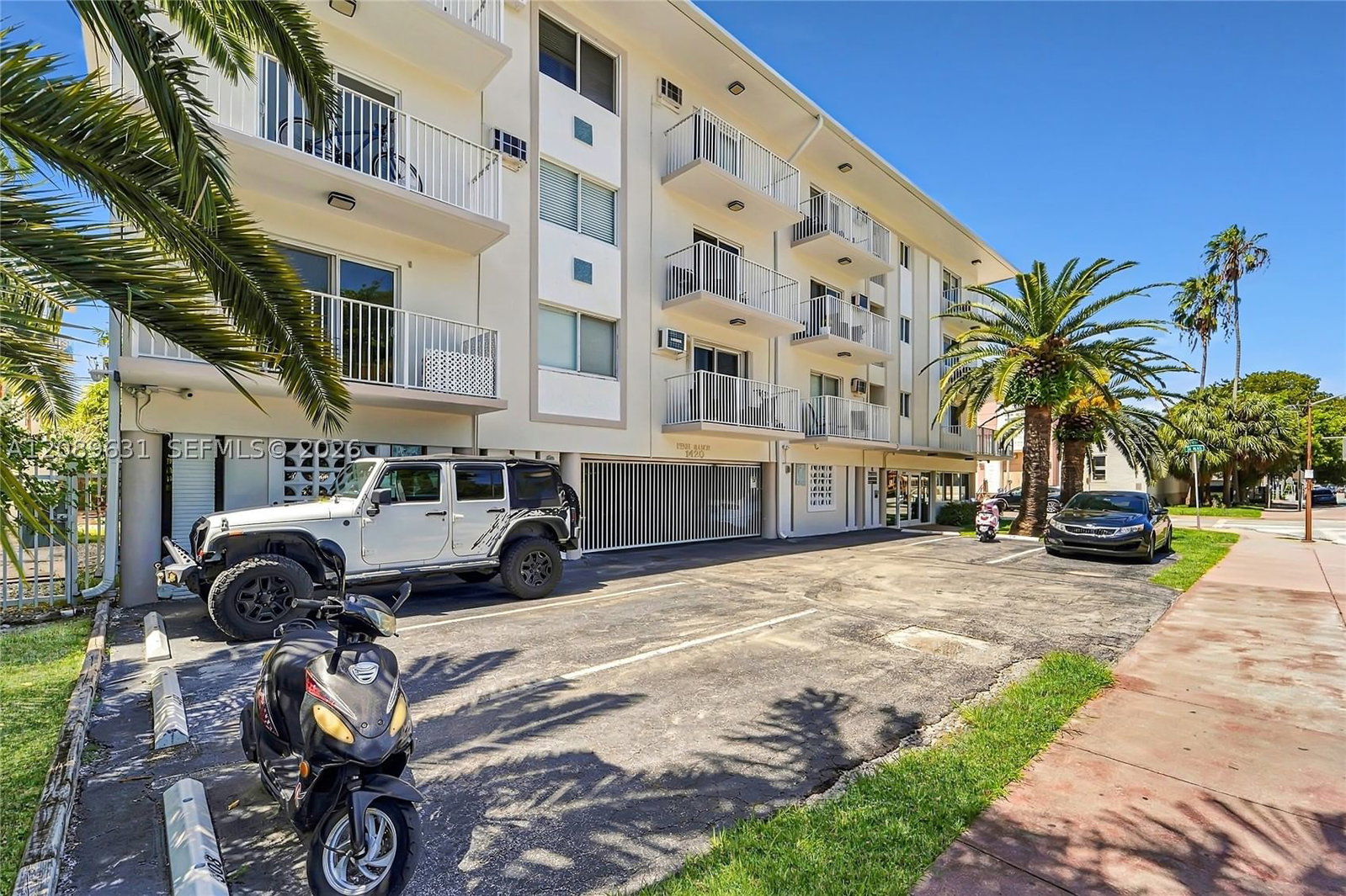 Real estate property located at 1420 Pennsylvania Ave #403, Miami-dade, Penn Manor Condo, Miami Beach, FL