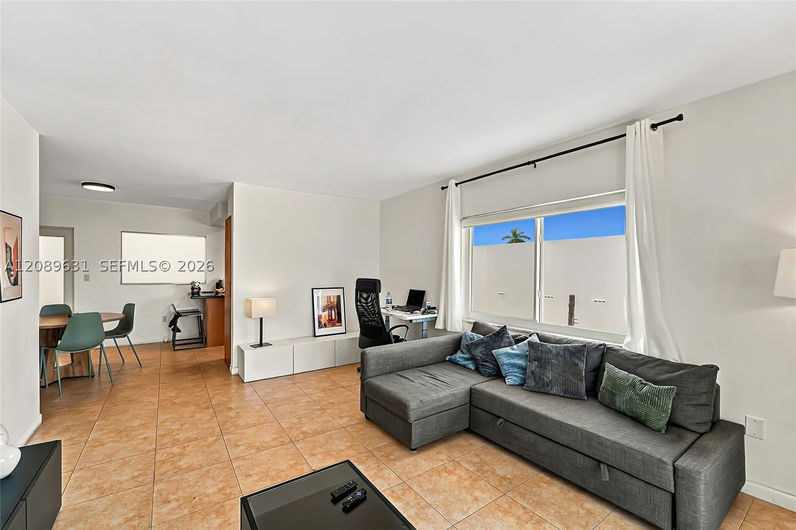 Real estate property located at 1420 Pennsylvania Ave #403, Miami-dade, Penn Manor Condo, Miami Beach, FL