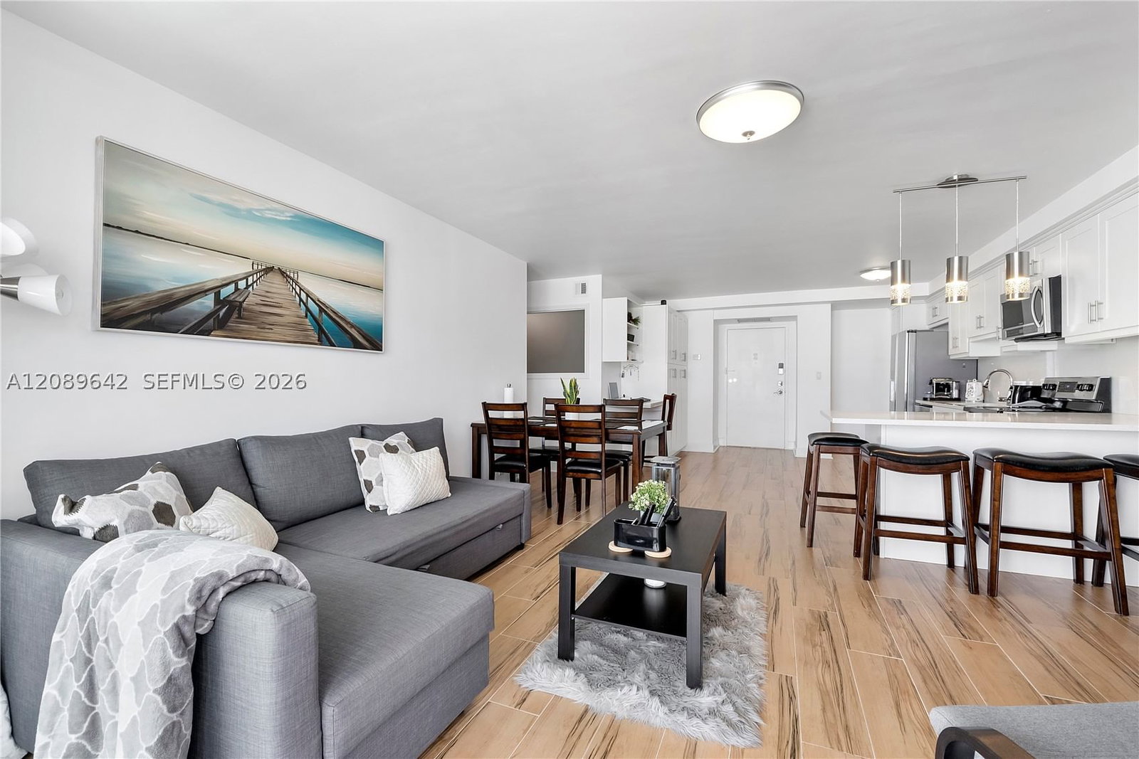 Real estate property located at 1800 Collins Ave #11B, Miami-dade, Tower 1800 Condo, Miami Beach, FL