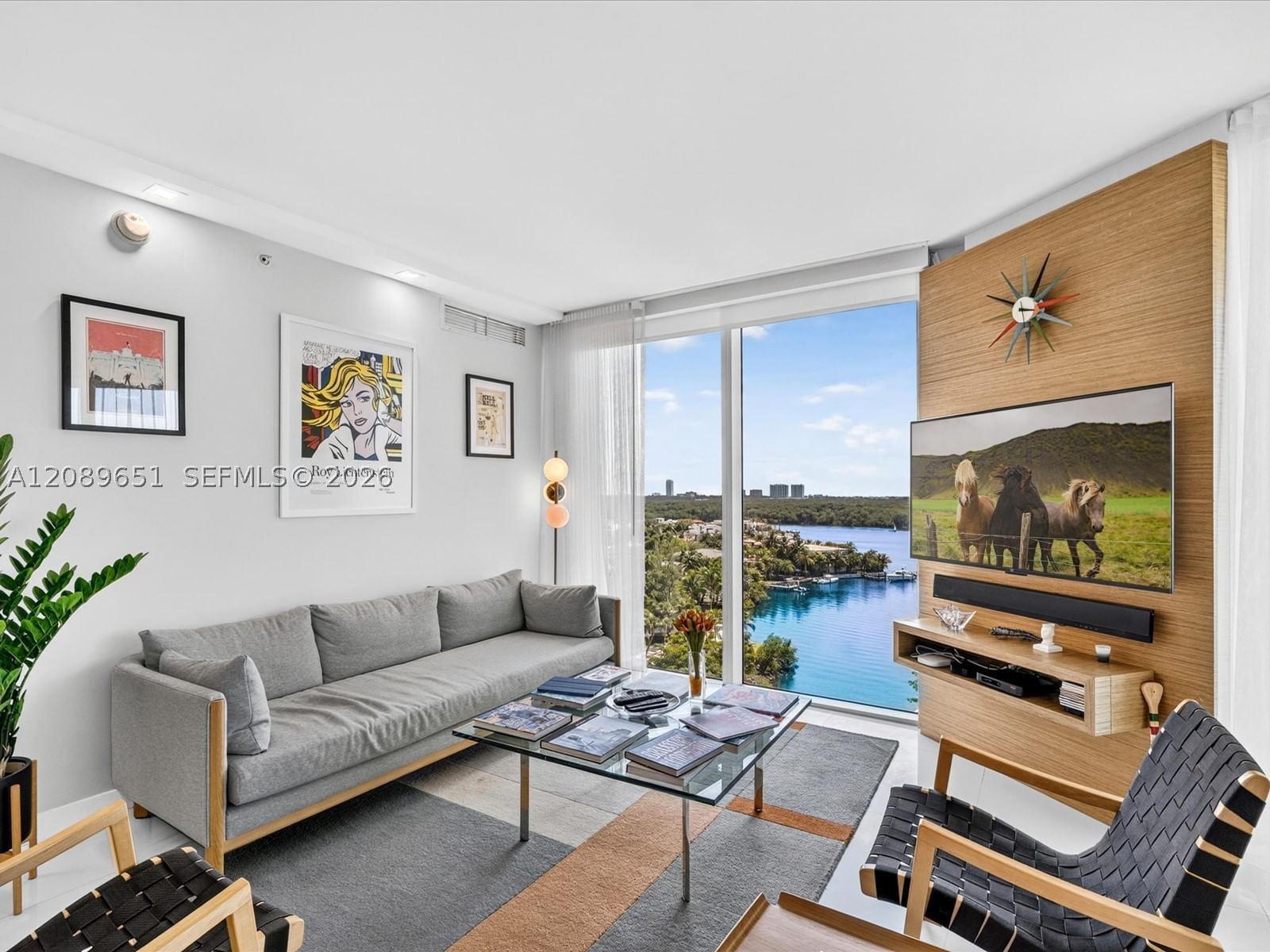 Real estate property located at 250 Sunny Isles Blvd #3-1004, Miami-dade, St Tropez On The Bay Iii, Sunny Isles Beach, FL