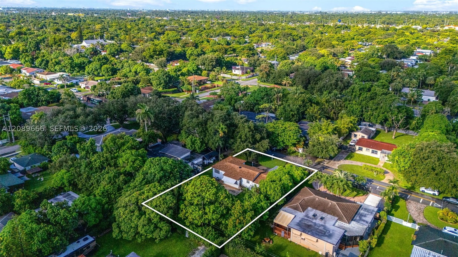 Real estate property located at 13145 1st Ave, Miami-dade, Biscayne Gardens Sec H, Miami, FL