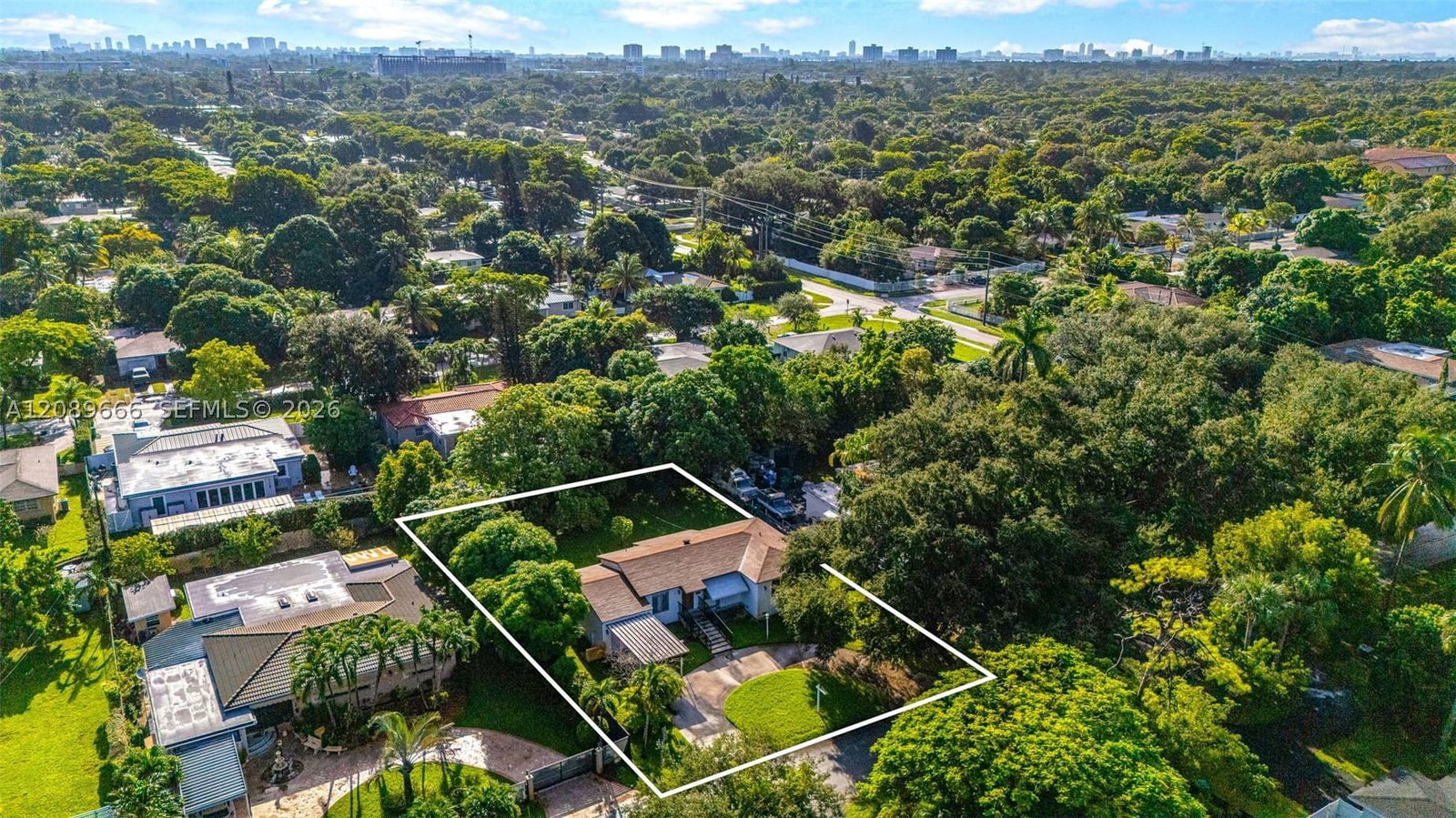 Real estate property located at 13145 1st Ave, Miami-dade, Biscayne Gardens Sec H, Miami, FL