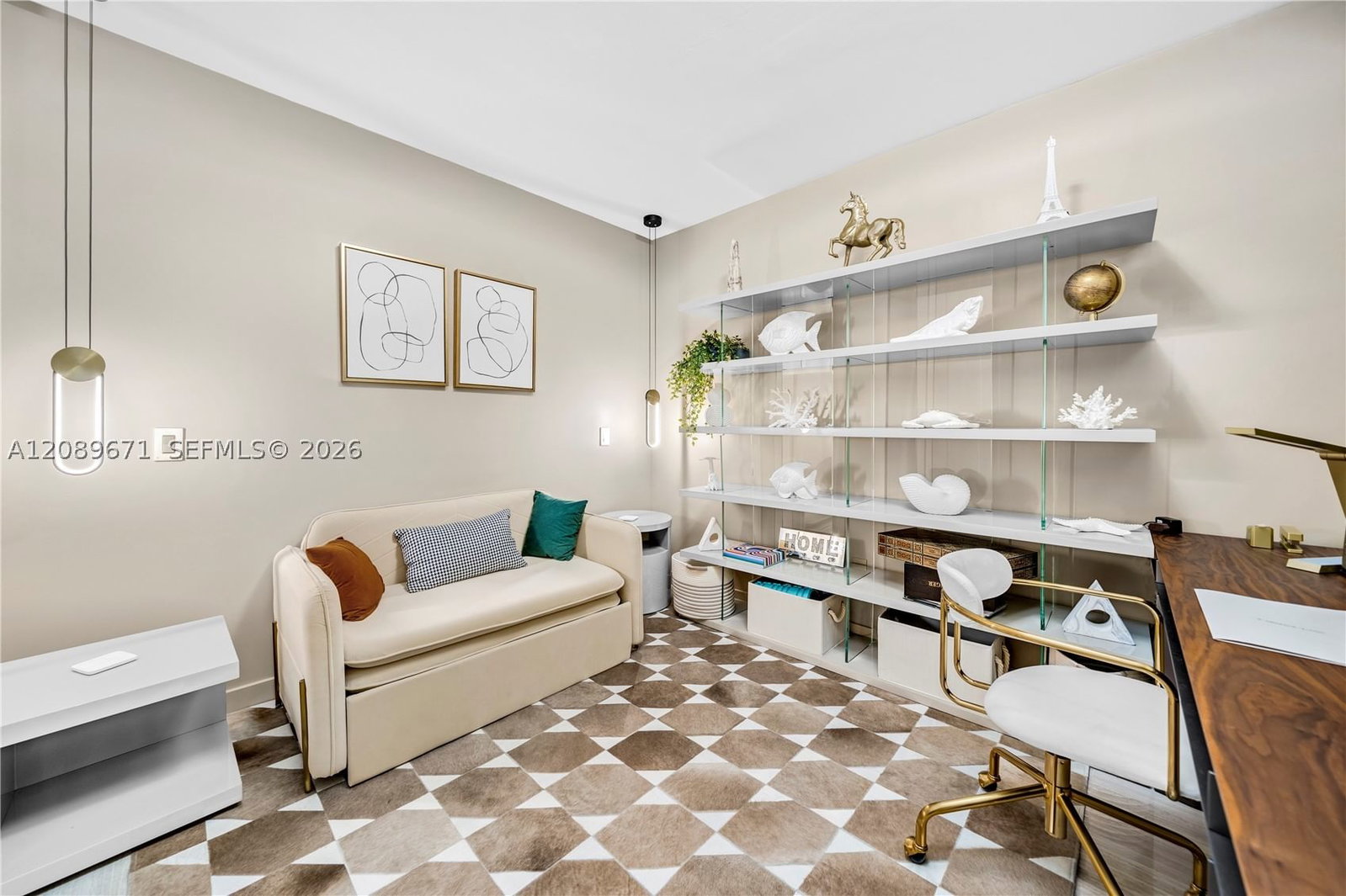 Real estate property located at 18975 Collins Ave #2203, Miami-dade, 18975 Collins Condo, Sunny Isles Beach, FL