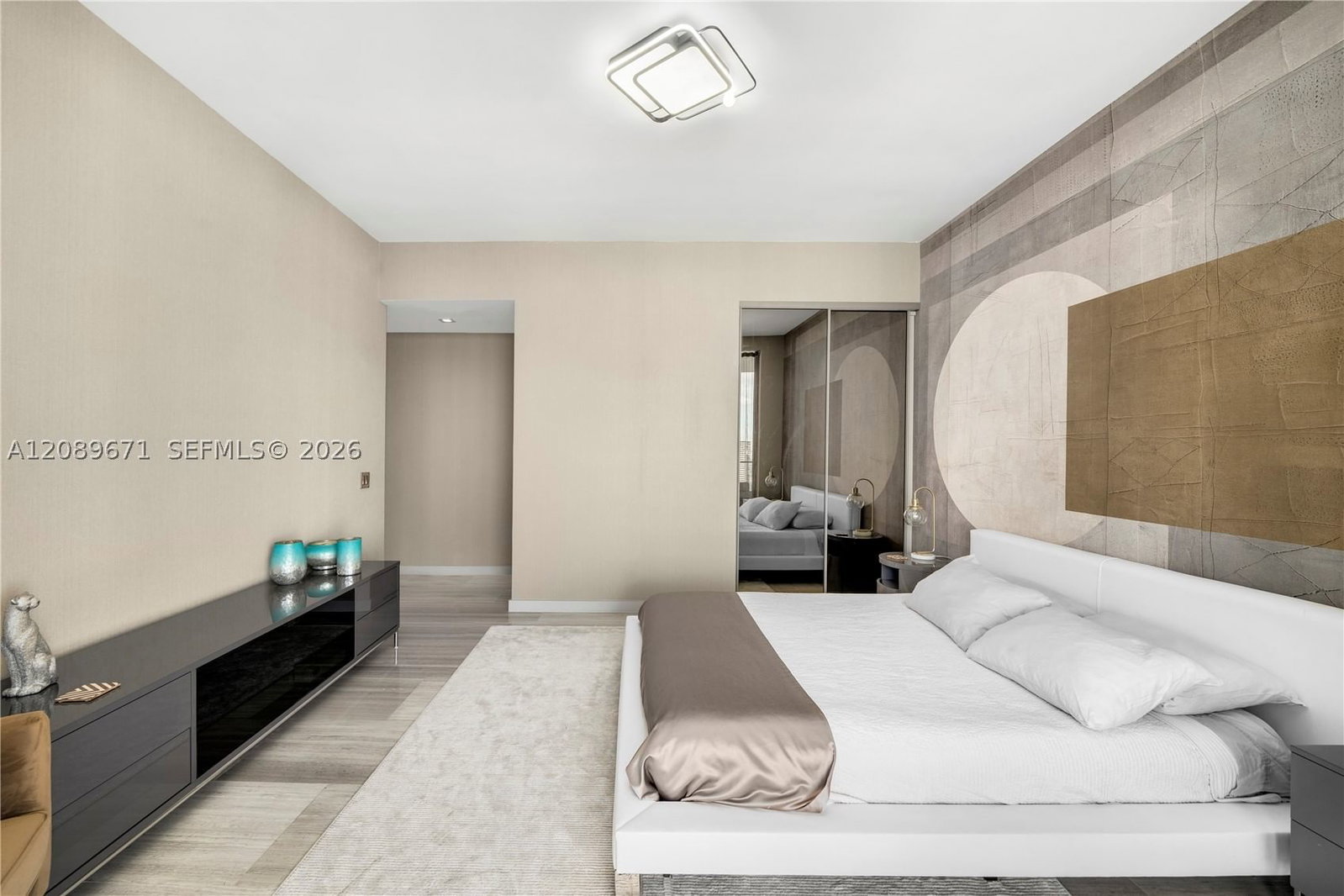 Real estate property located at 18975 Collins Ave #2203, Miami-dade, 18975 Collins Condo, Sunny Isles Beach, FL