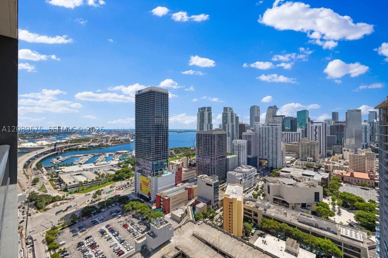 Real estate property located at 159 6th St #3206, Miami-dade, Gale Residences, Miami, FL