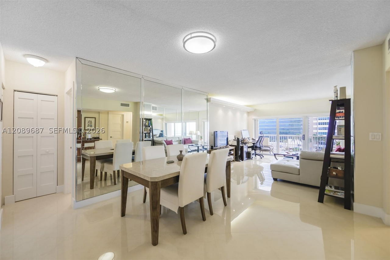 Real estate property located at 1950 Ocean Dr #5A, Broward, Hemispheres Condo, Hallandale Beach, FL