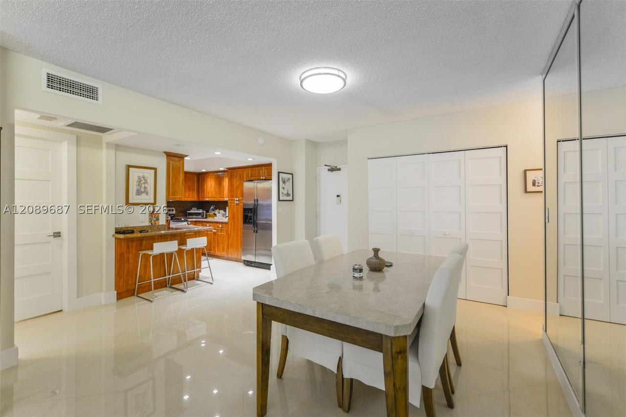 Real estate property located at 1950 Ocean Dr #5A, Broward, Hemispheres Condo, Hallandale Beach, FL