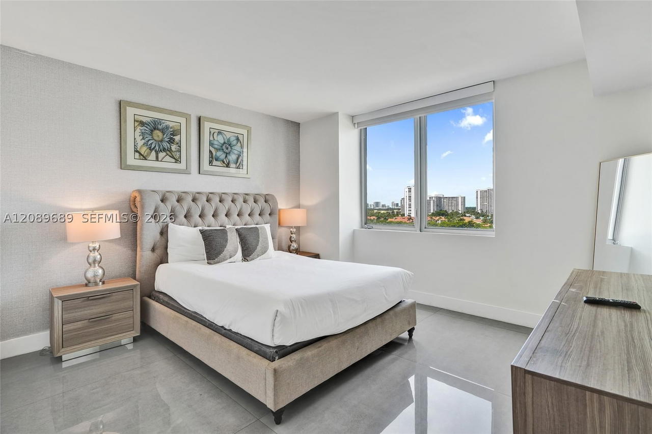 Real estate property located at 2600 Hallandale Beach Blvd T1002, Broward, Beachwalk Condominium, Hallandale Beach, FL