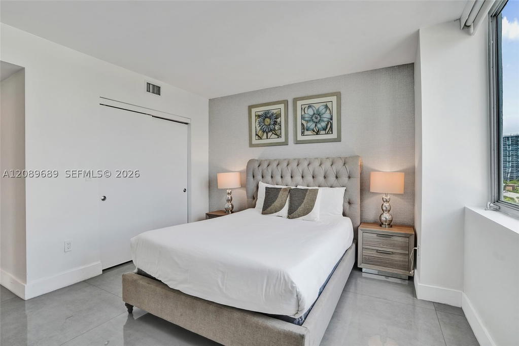 Real estate property located at 2600 Hallandale Beach Blvd T1002, Broward, Beachwalk Condominium, Hallandale Beach, FL