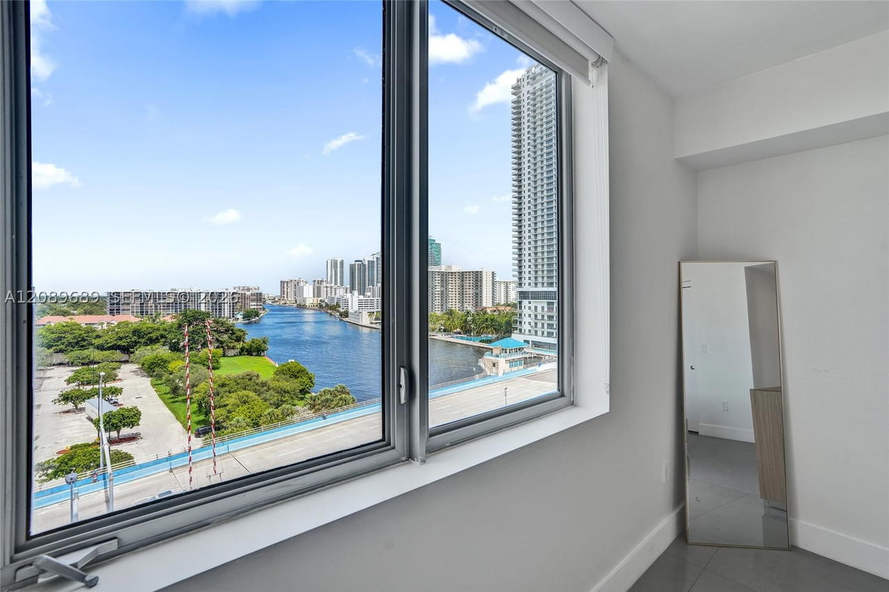 Real estate property located at 2600 Hallandale Beach Blvd T1002, Broward, Beachwalk Condominium, Hallandale Beach, FL
