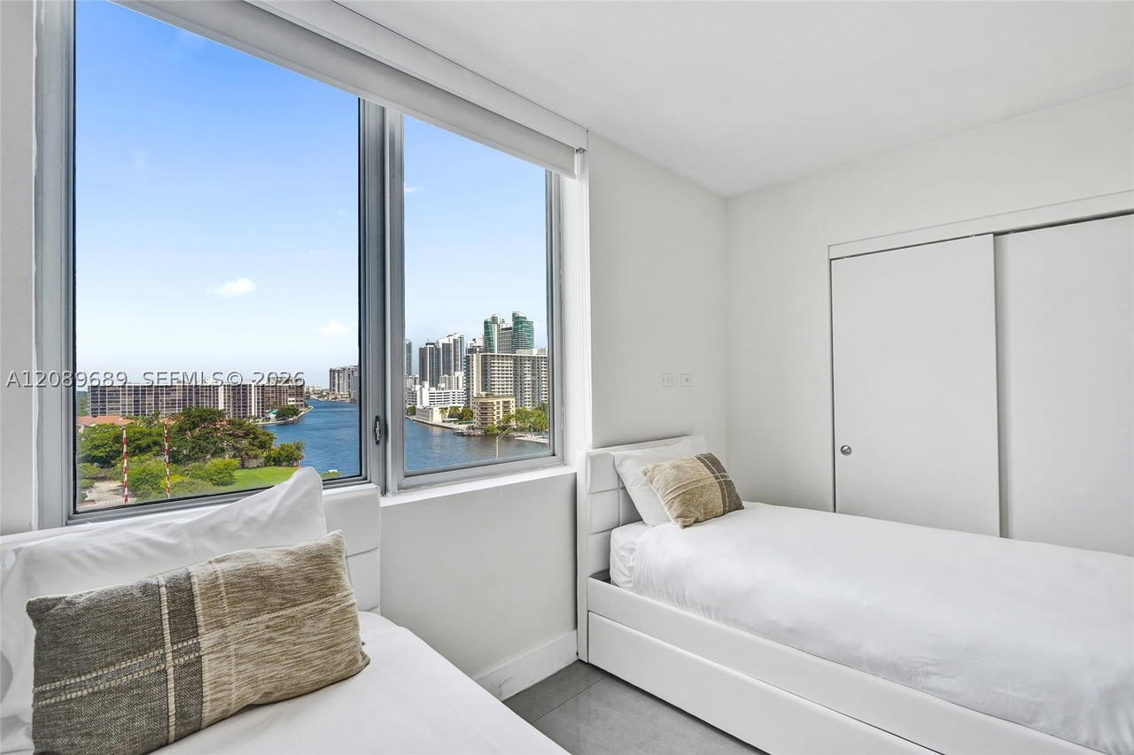 Real estate property located at 2600 Hallandale Beach Blvd T1002, Broward, Beachwalk Condominium, Hallandale Beach, FL
