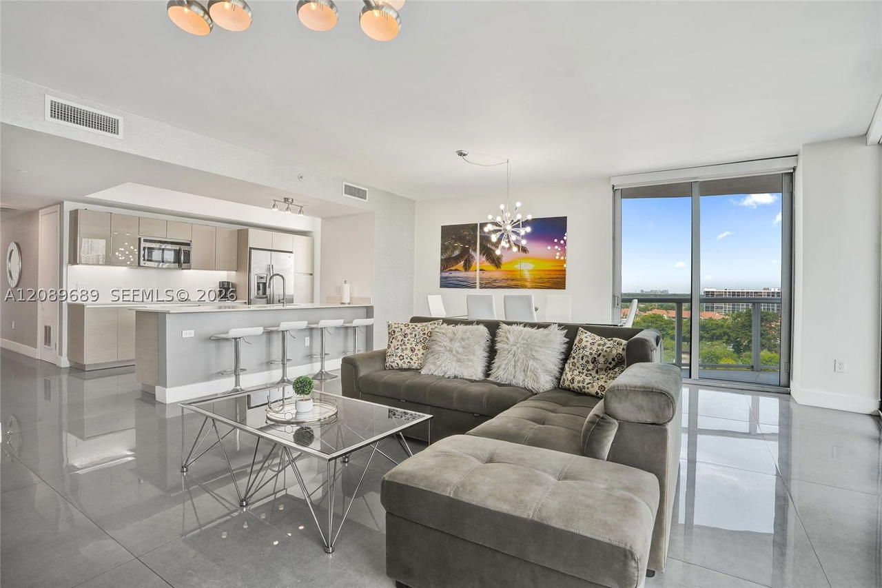 Real estate property located at 2600 Hallandale Beach Blvd T1002, Broward, Beachwalk Condominium, Hallandale Beach, FL