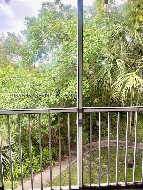 Real estate property located at 11753 Atlantic Blvd #534, Broward, Palms Point Condo, Coral Springs, FL