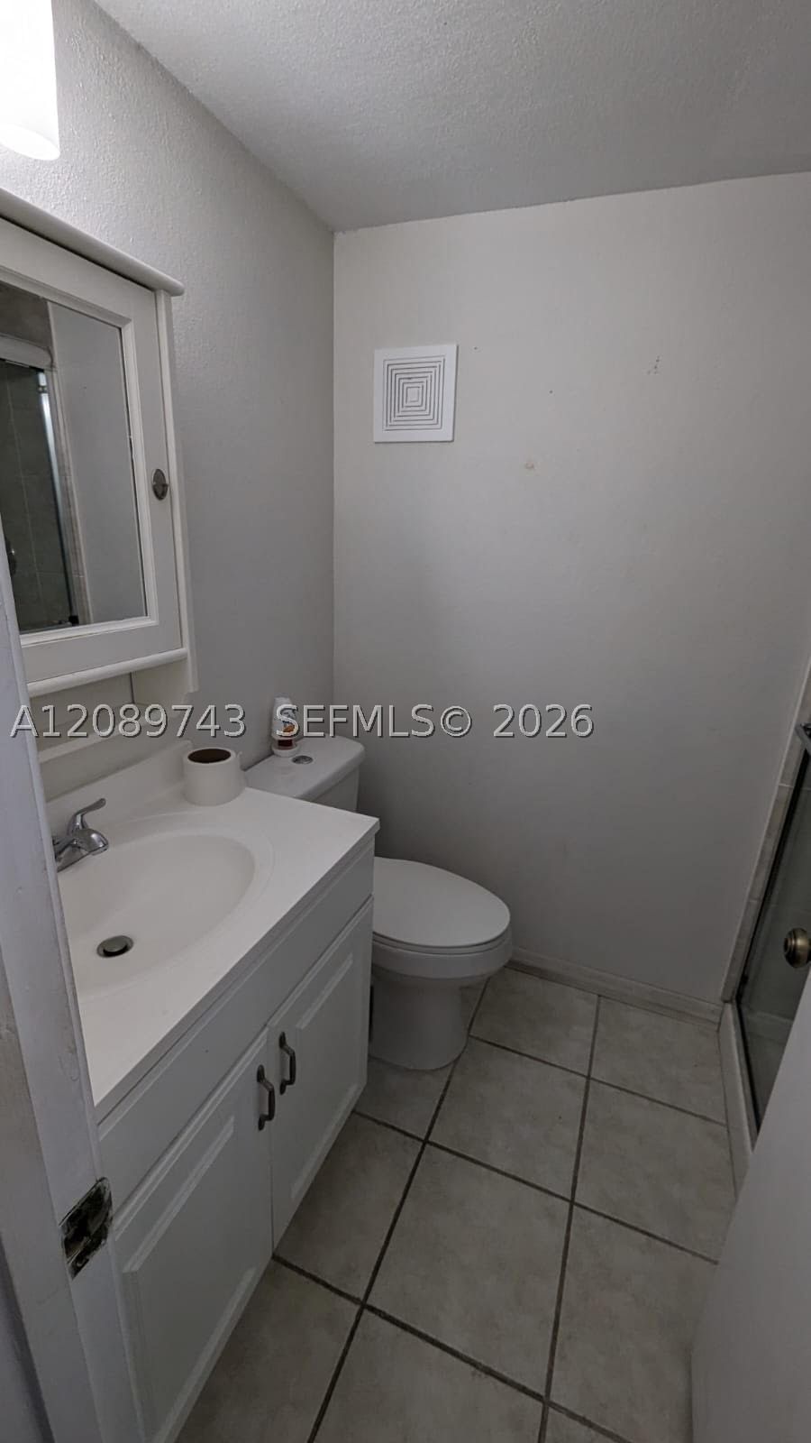Real estate property located at 8592 Sunrise Blvd #105, Broward, Jacaranda Heights Condo, Plantation, FL