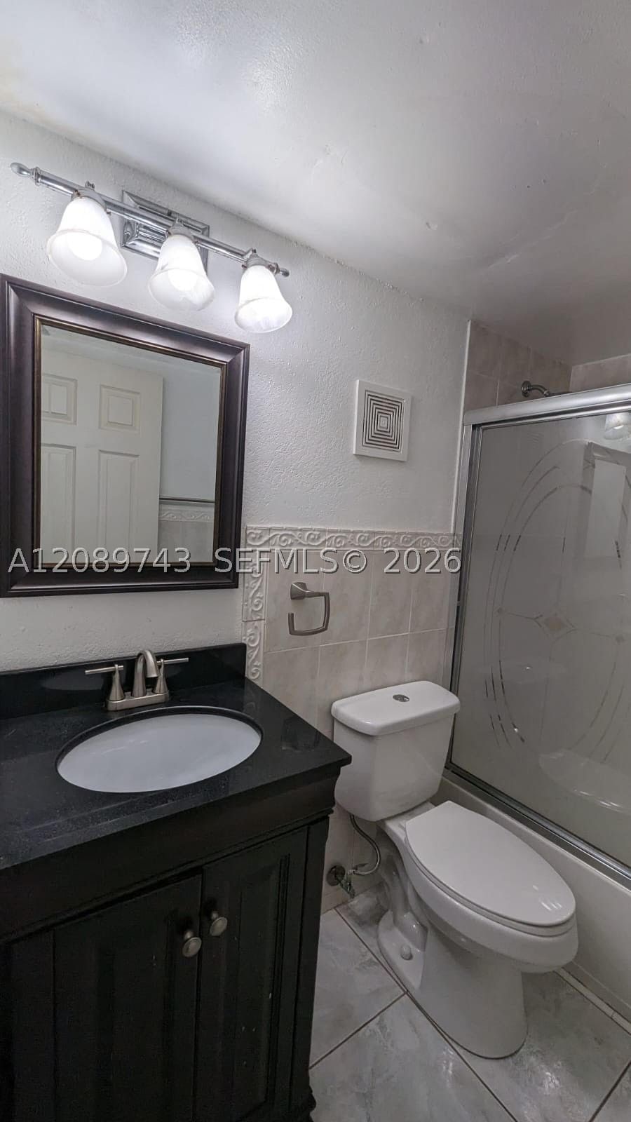 Real estate property located at 8592 Sunrise Blvd #105, Broward, Jacaranda Heights Condo, Plantation, FL