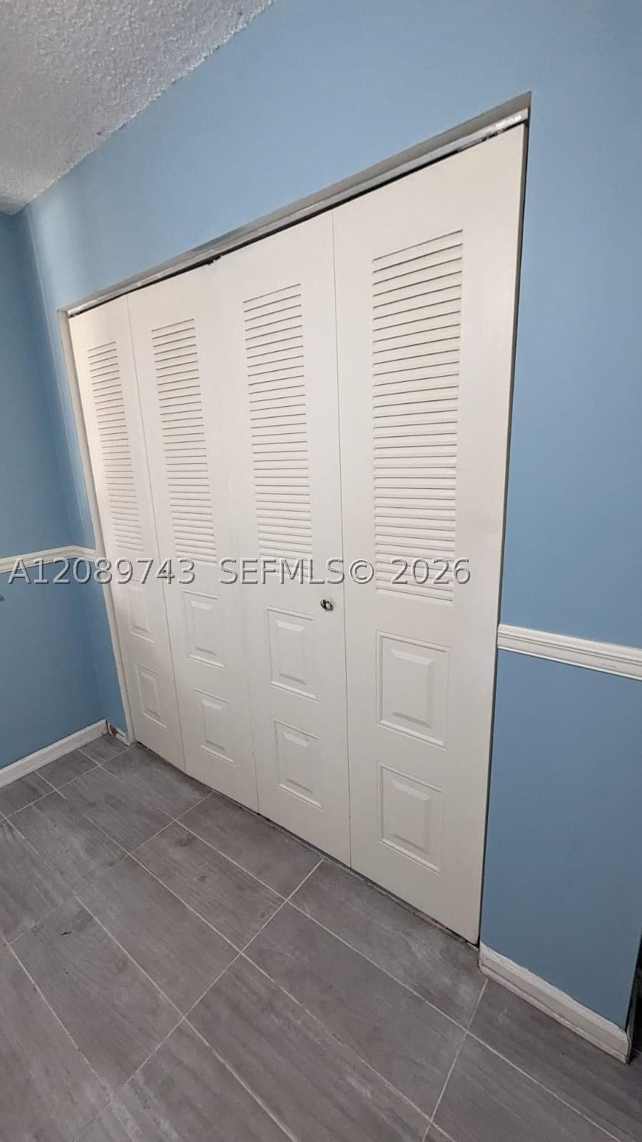 Real estate property located at 8592 Sunrise Blvd #105, Broward, Jacaranda Heights Condo, Plantation, FL