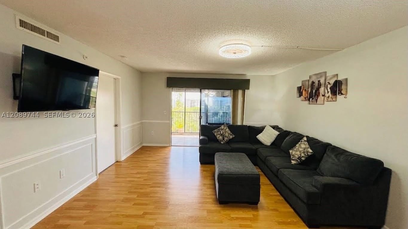 Real estate property located at , Broward, Cypress Bend Condominium, Pompano Beach, FL