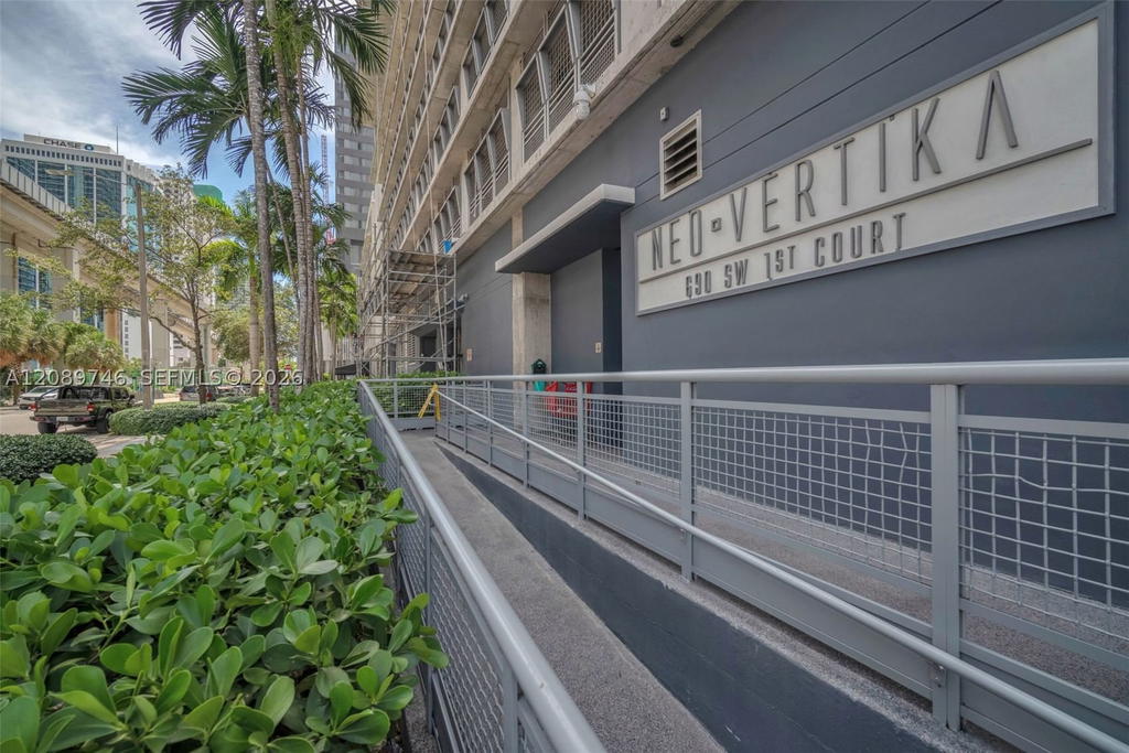 Real estate property located at 690 1st Ct #2319, Miami-dade, Neo Vertika Condo, Miami, FL