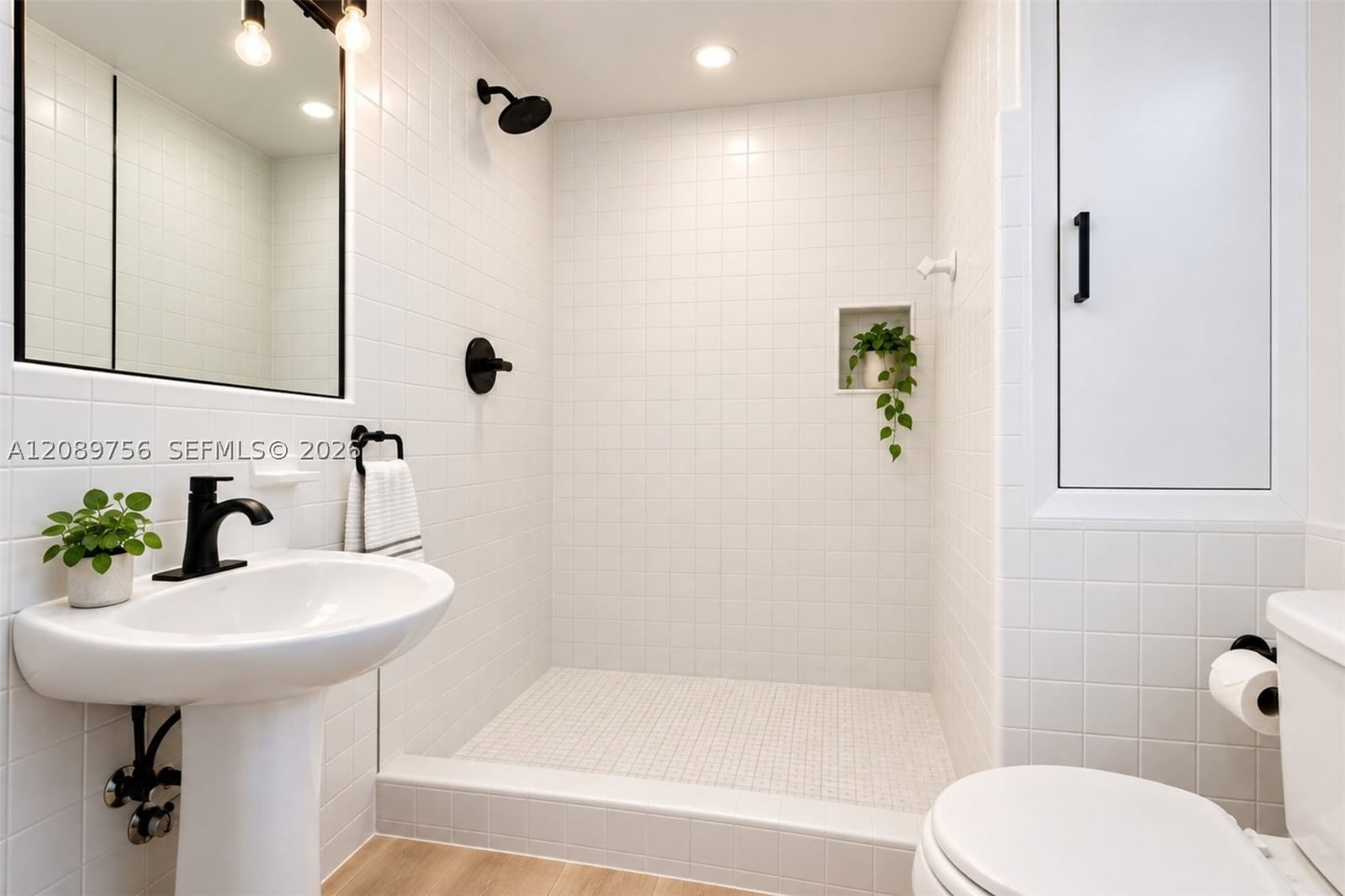Real estate property located at 1760 13th St, Broward, Lake Ridge, Fort Lauderdale, FL