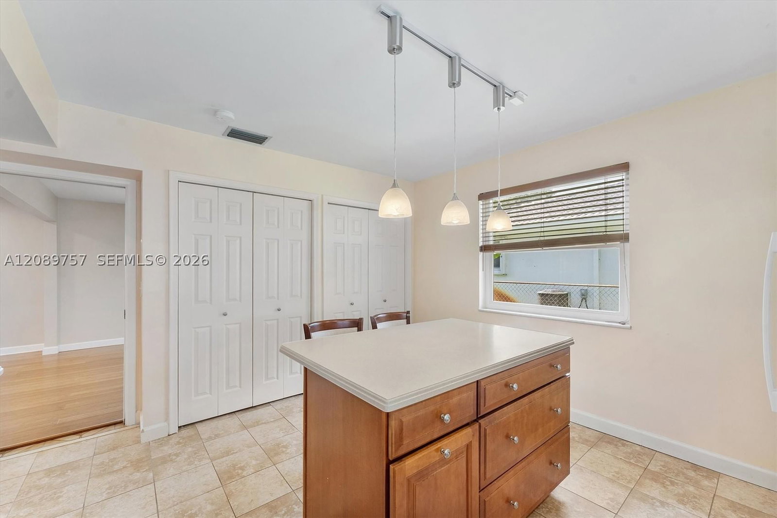 Real estate property located at 4801 36th Ct, Broward, Emerald Hills, Hollywood, FL