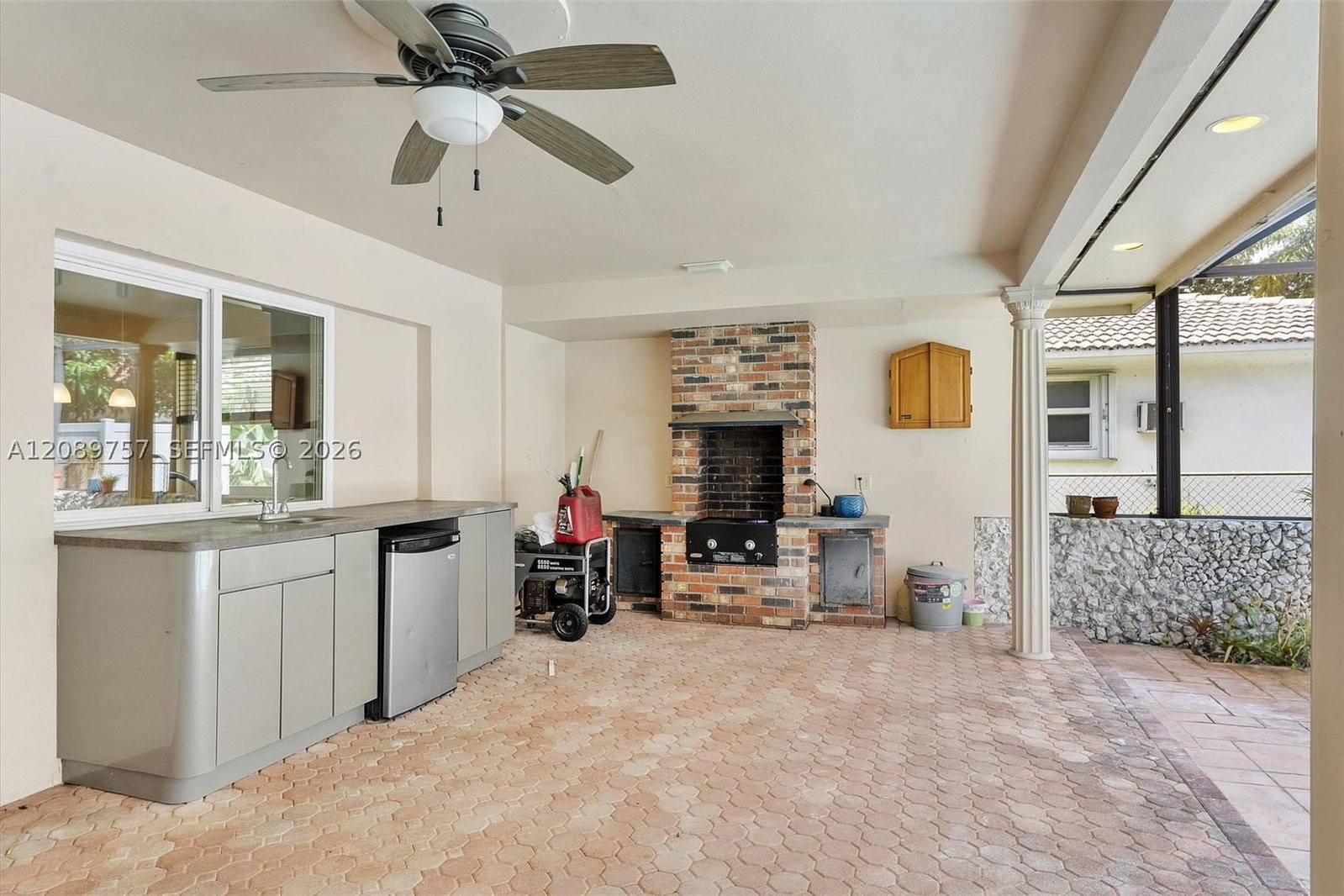 Real estate property located at 4801 36th Ct, Broward, Emerald Hills, Hollywood, FL