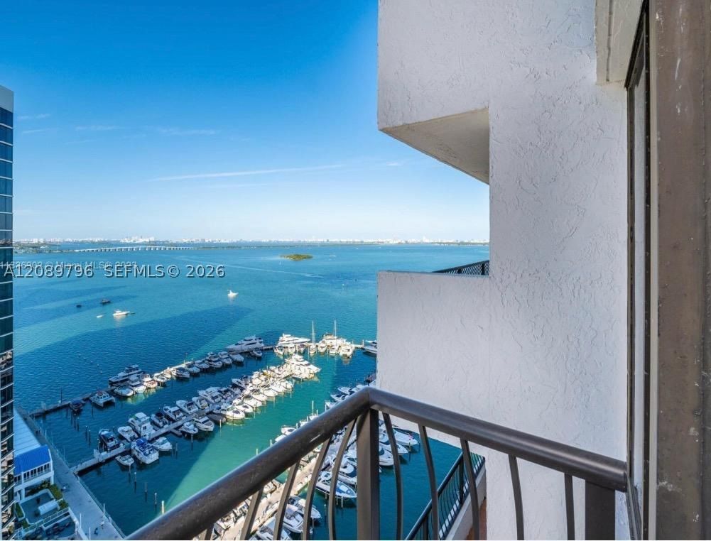 Real estate property located at 555 15th St #26E, Miami-dade, Venetia Condo, Miami, FL