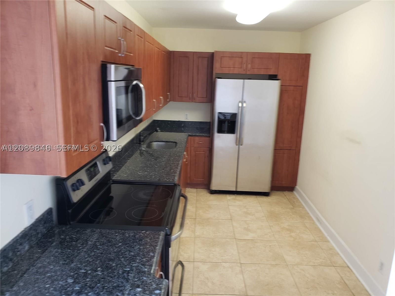 Real estate property located at 401 69th St #900, Miami-dade, 401 Blu Of North Beach Co, Miami Beach, FL