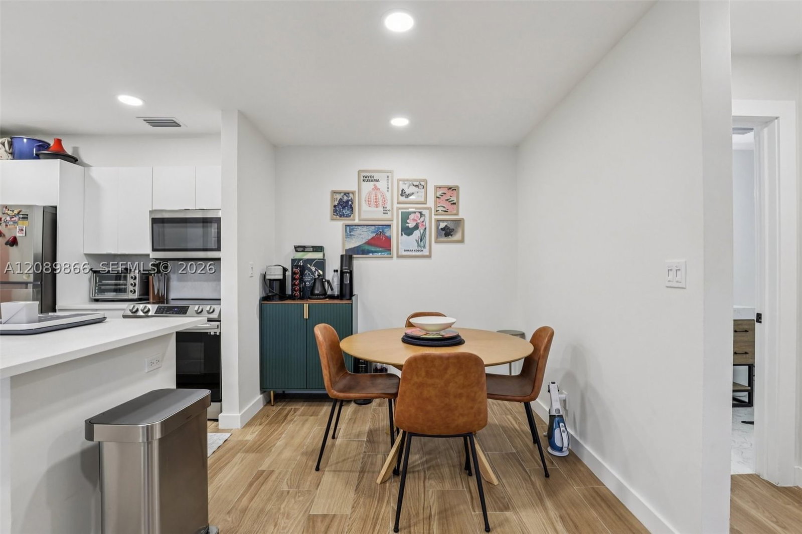 Real estate property located at 2926 University Dr #6204, Broward, Sundance At Davie Condo, Davie, FL