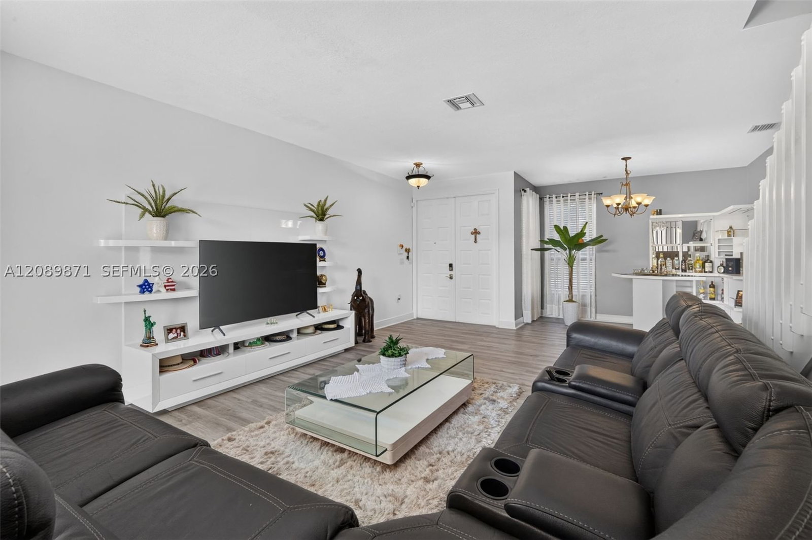 Real estate property located at 3379 173rd Ter, Broward, Silver Lakes Ph 111 Repla, Miramar, FL