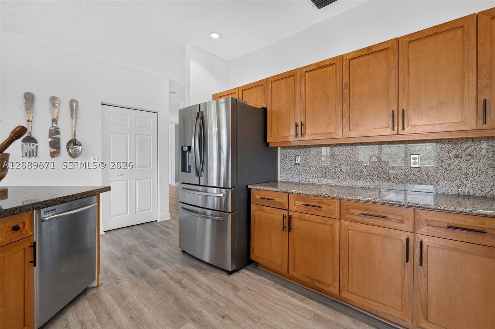 Real estate property located at 3379 173rd Ter, Broward, Silver Lakes Ph 111 Repla, Miramar, FL