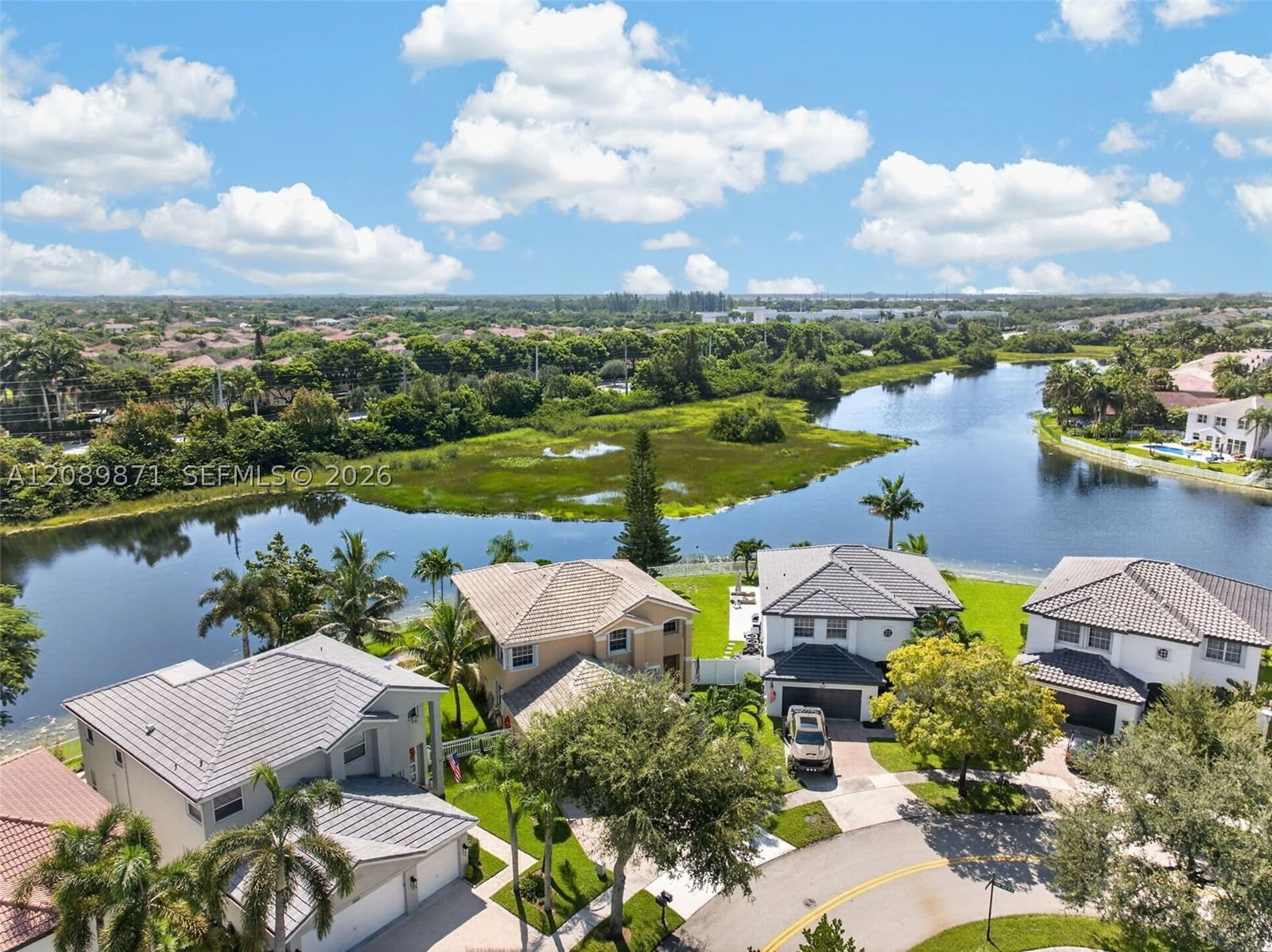 Real estate property located at 3379 173rd Ter, Broward, Silver Lakes Ph 111 Repla, Miramar, FL