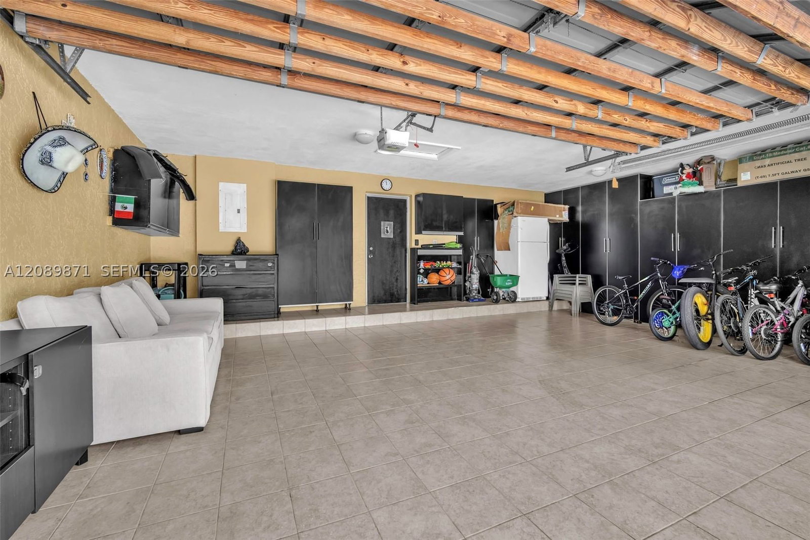 Real estate property located at 3379 173rd Ter, Broward, Silver Lakes Ph 111 Repla, Miramar, FL