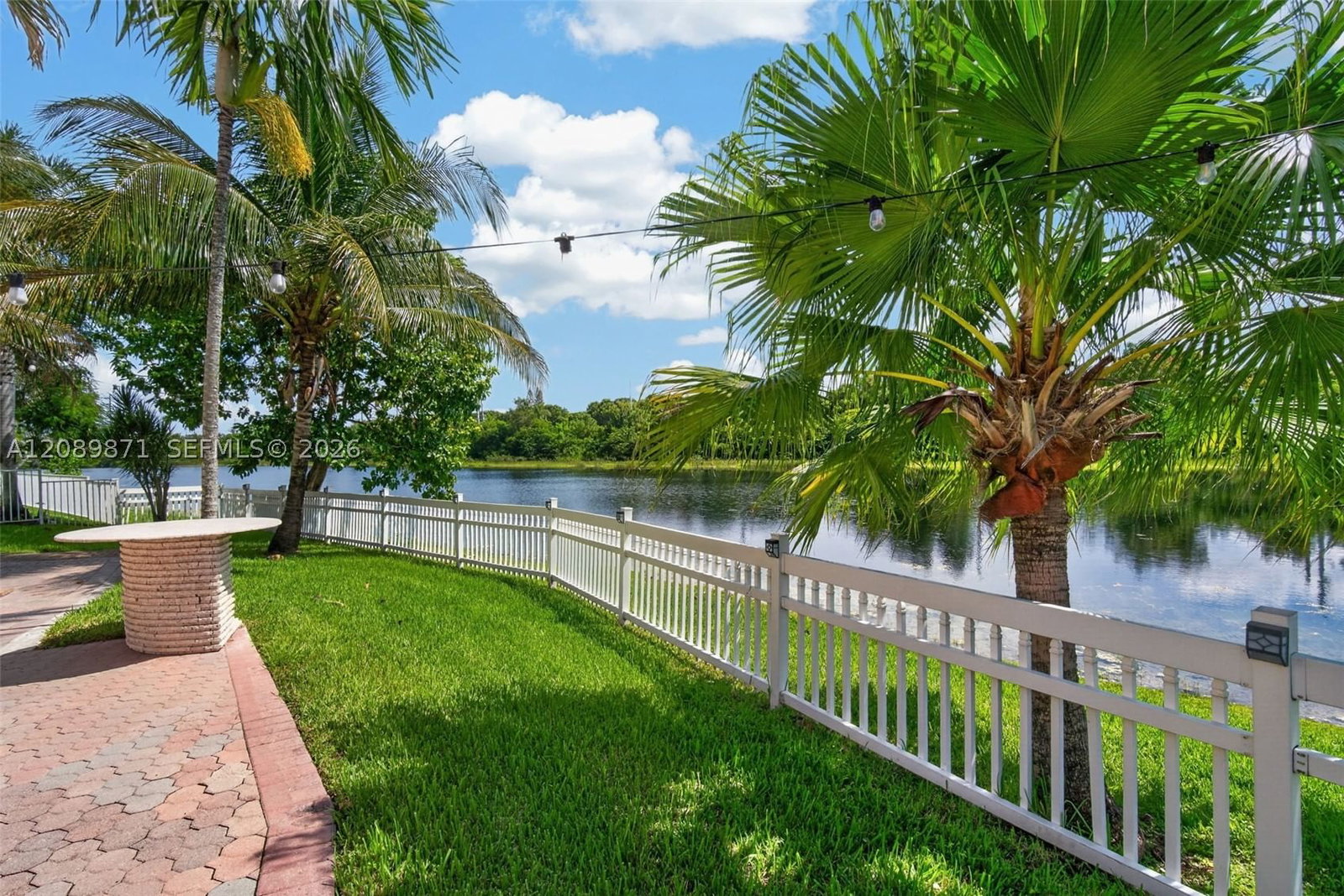 Real estate property located at 3379 173rd Ter, Broward, Silver Lakes Ph 111 Repla, Miramar, FL