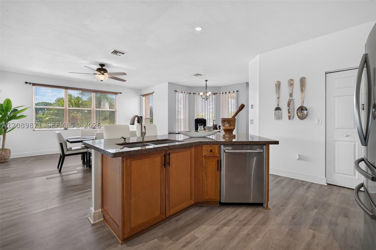 Real estate property located at 3379 173rd Ter, Broward, Silver Lakes Ph 111 Repla, Miramar, FL