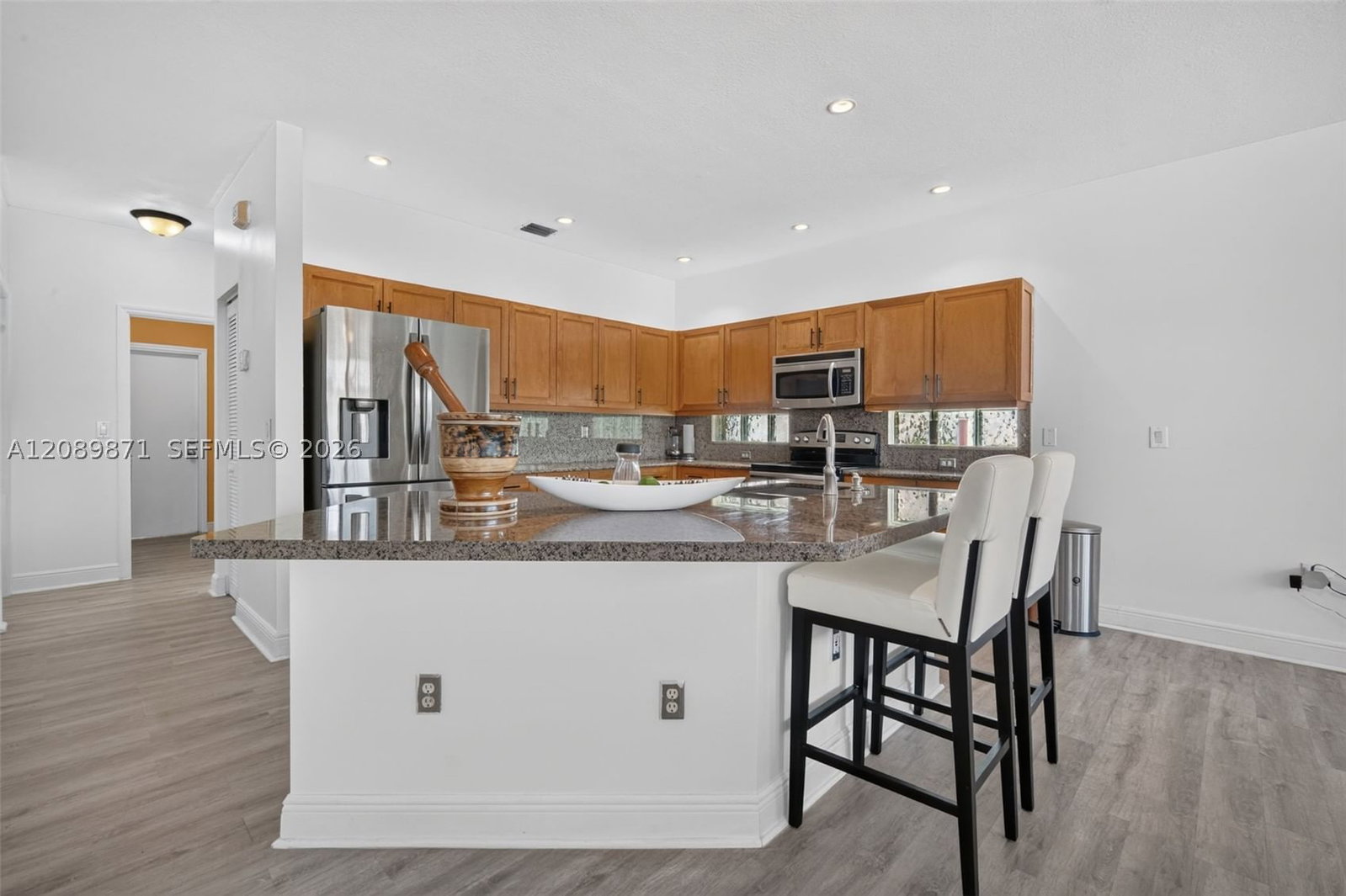 Real estate property located at 3379 173rd Ter, Broward, Silver Lakes Ph 111 Repla, Miramar, FL