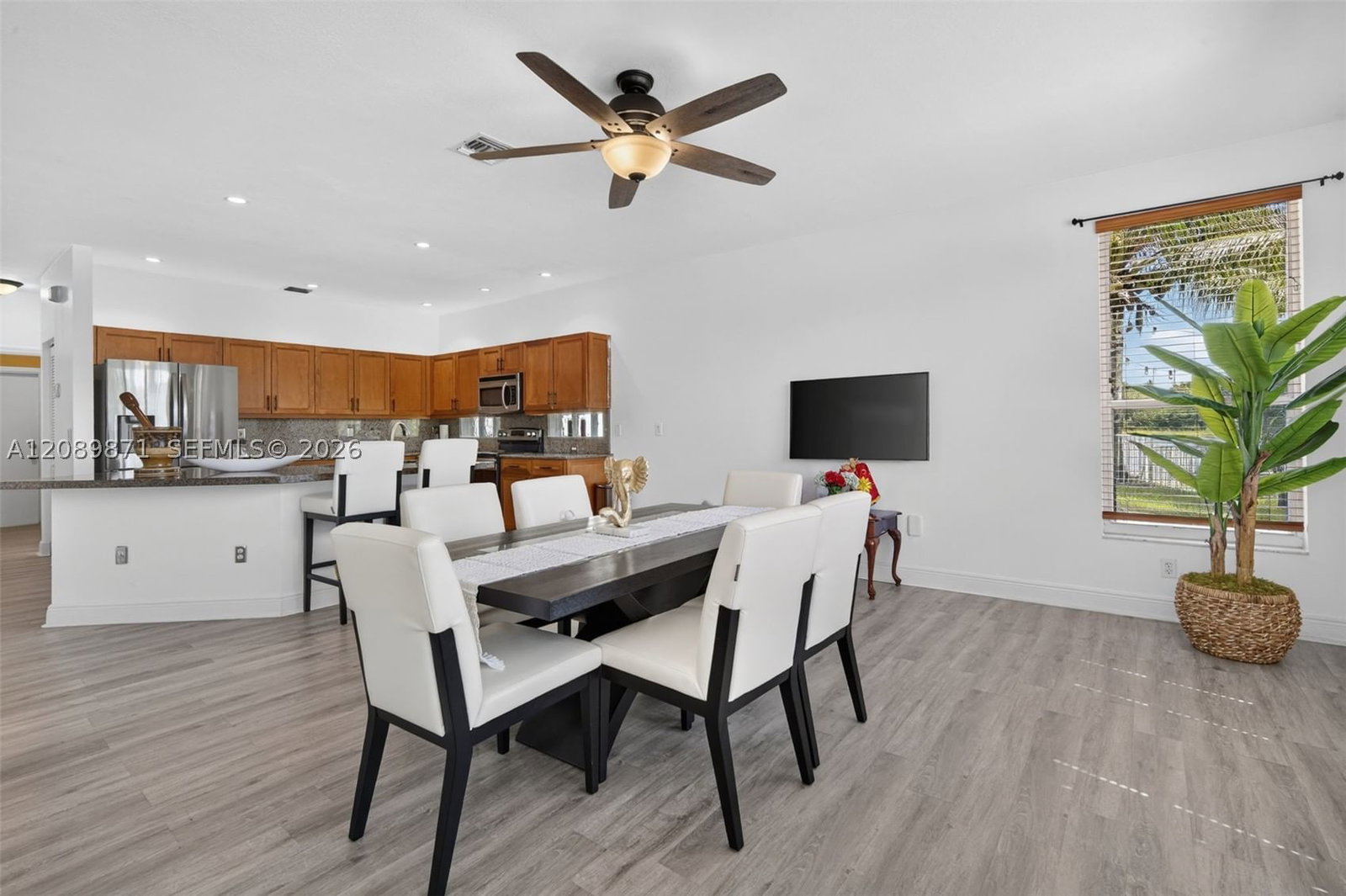 Real estate property located at 3379 173rd Ter, Broward, Silver Lakes Ph 111 Repla, Miramar, FL