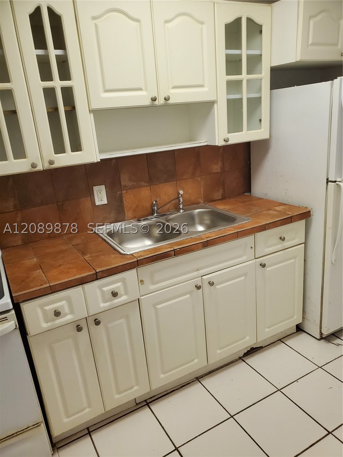 Real estate property located at 1230 139th St #207, Miami-dade, Dixie Gardens Condo, North Miami, FL