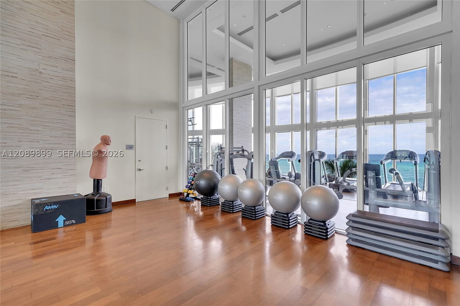 Real estate property located at 16001 Collins Ave #4102, Miami-dade, Tdr Tower I Condo, Sunny Isles Beach, FL