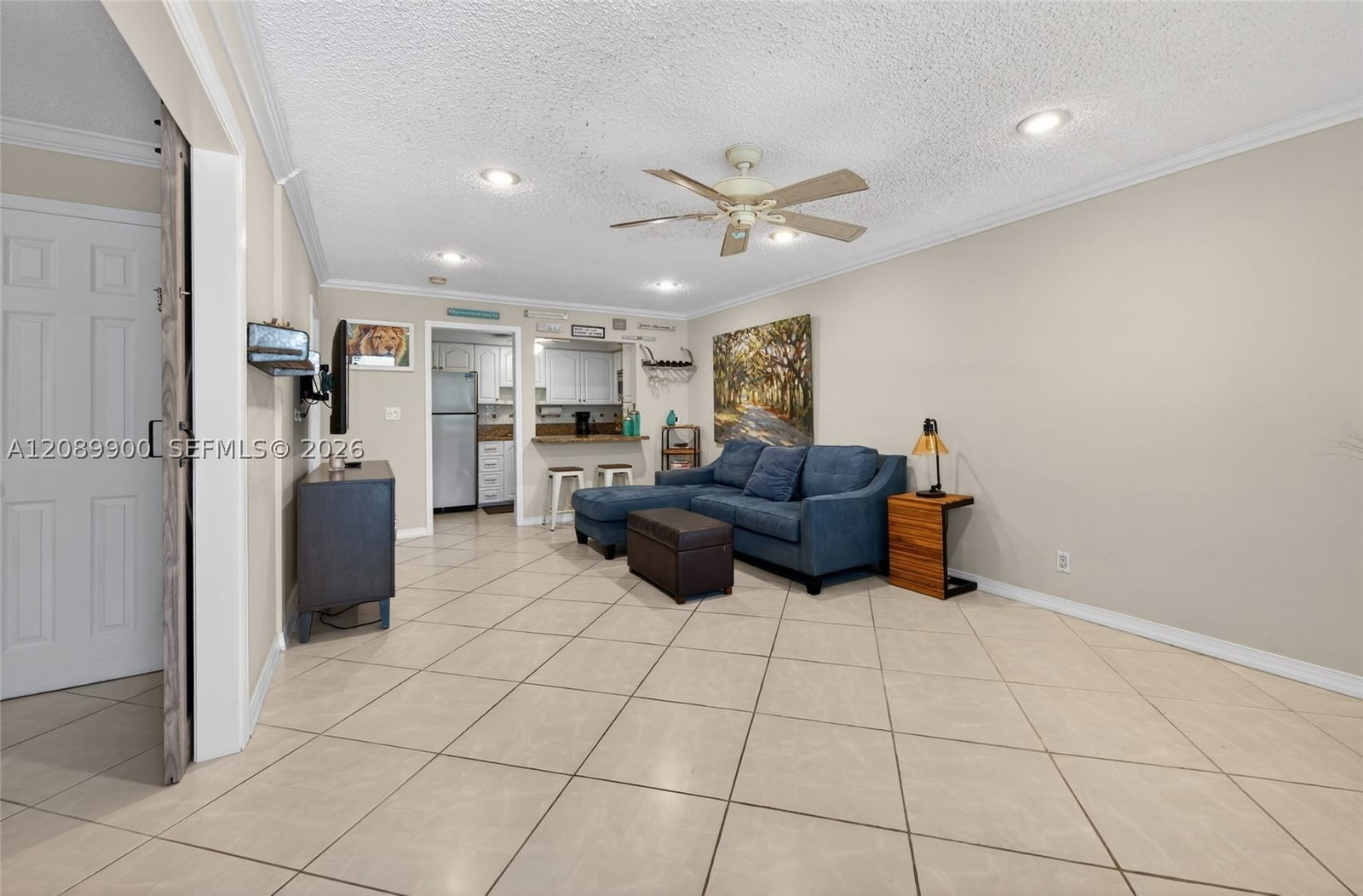 Real estate property located at 1308 Bayview Dr #2B, Broward, Hampton East Condo, Fort Lauderdale, FL