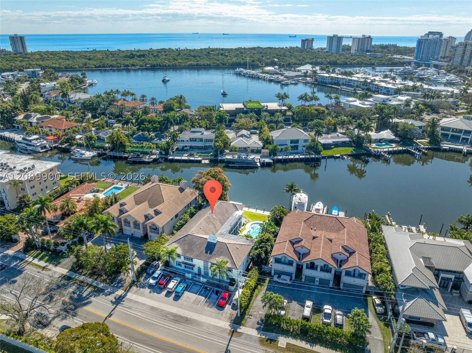 Real estate property located at 1308 Bayview Dr #2B, Broward, Hampton East Condo, Fort Lauderdale, FL