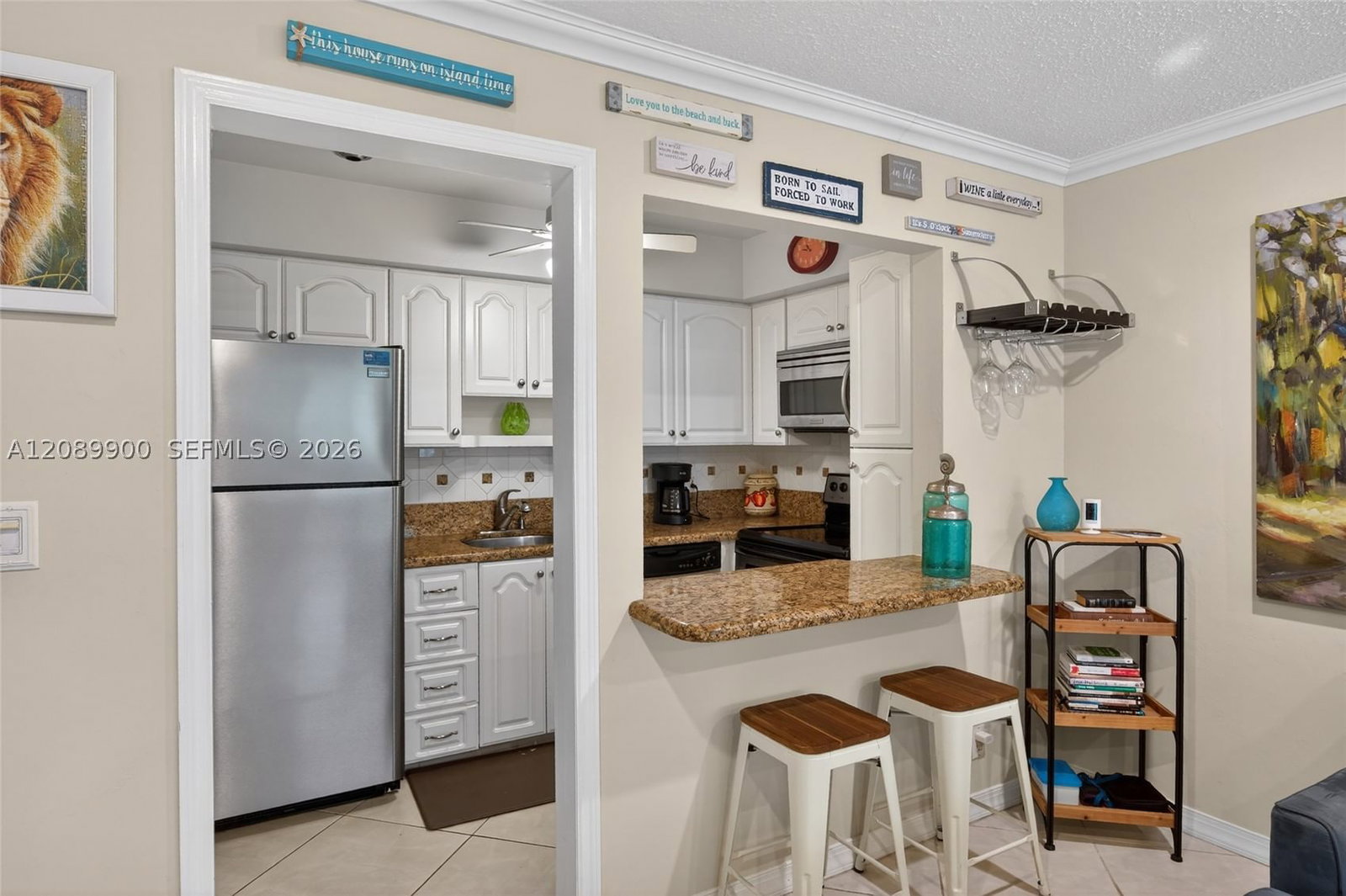 Real estate property located at 1308 Bayview Dr #2B, Broward, Hampton East Condo, Fort Lauderdale, FL