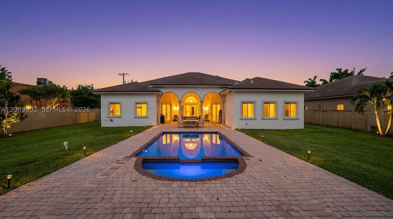 Real estate property located at 4025 128th Ave, Miami-dade, J G Heads Farms Unit A, Miami, FL