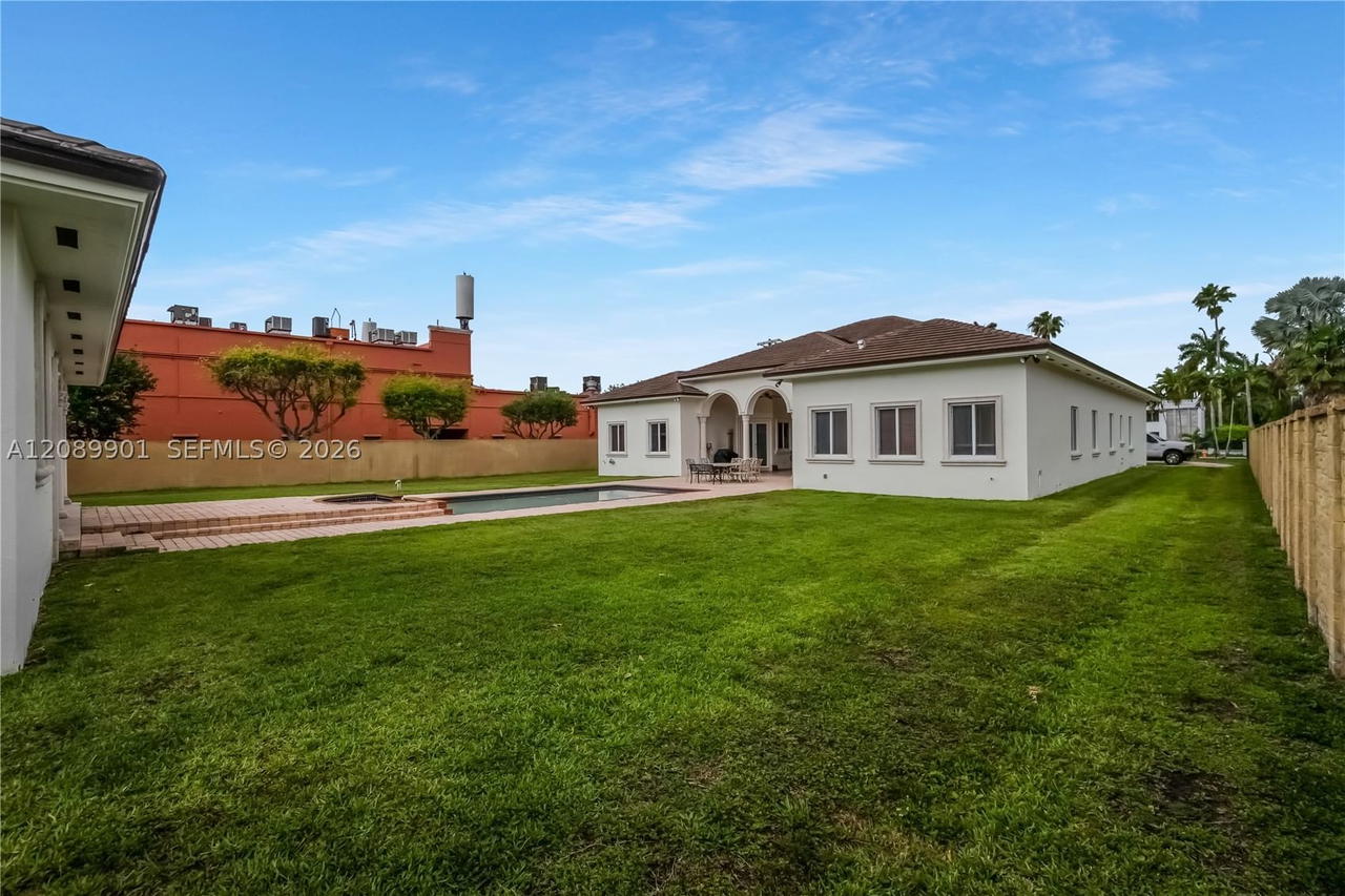 Real estate property located at 4025 128th Ave, Miami-dade, J G Heads Farms Unit A, Miami, FL