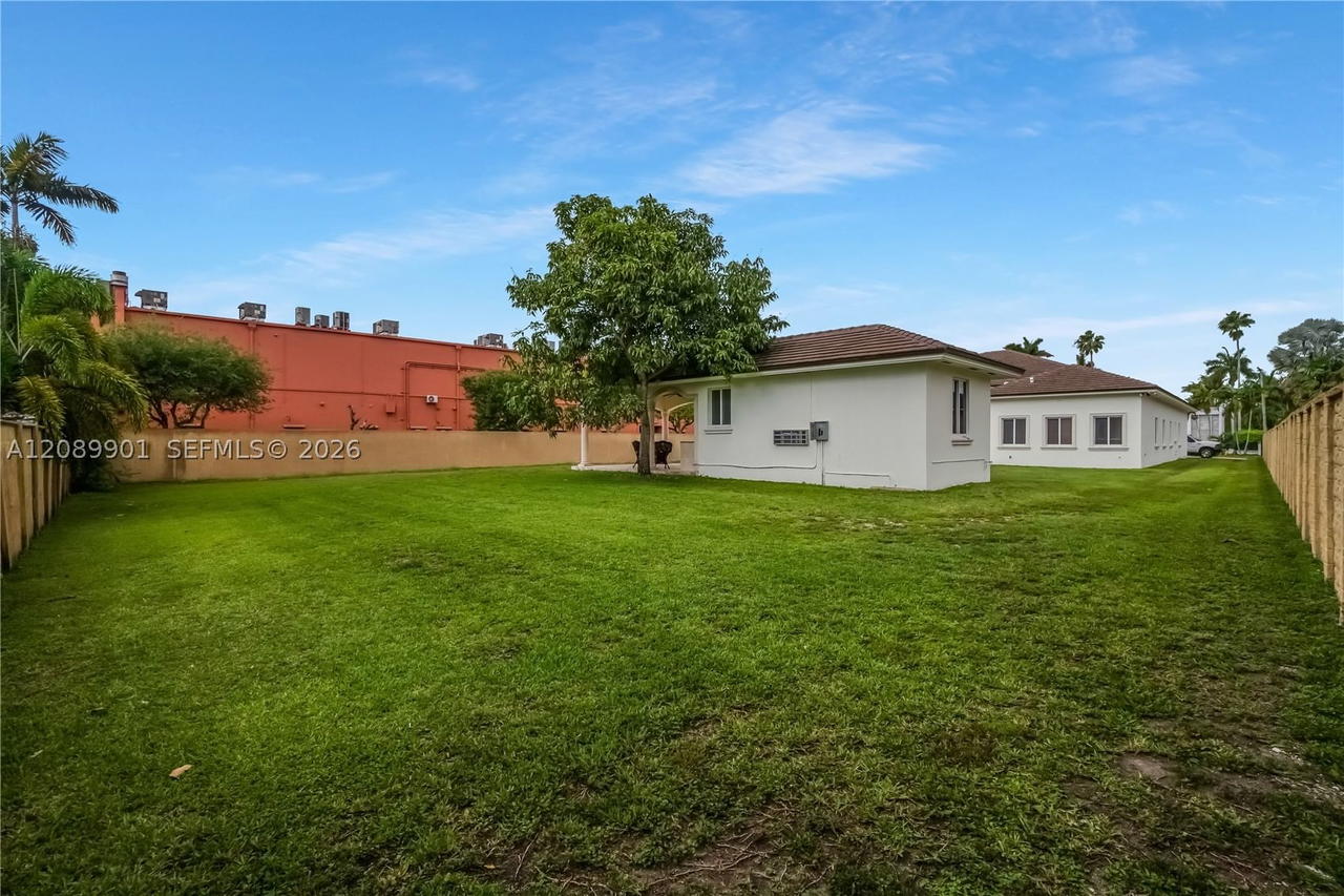 Real estate property located at 4025 128th Ave, Miami-dade, J G Heads Farms Unit A, Miami, FL