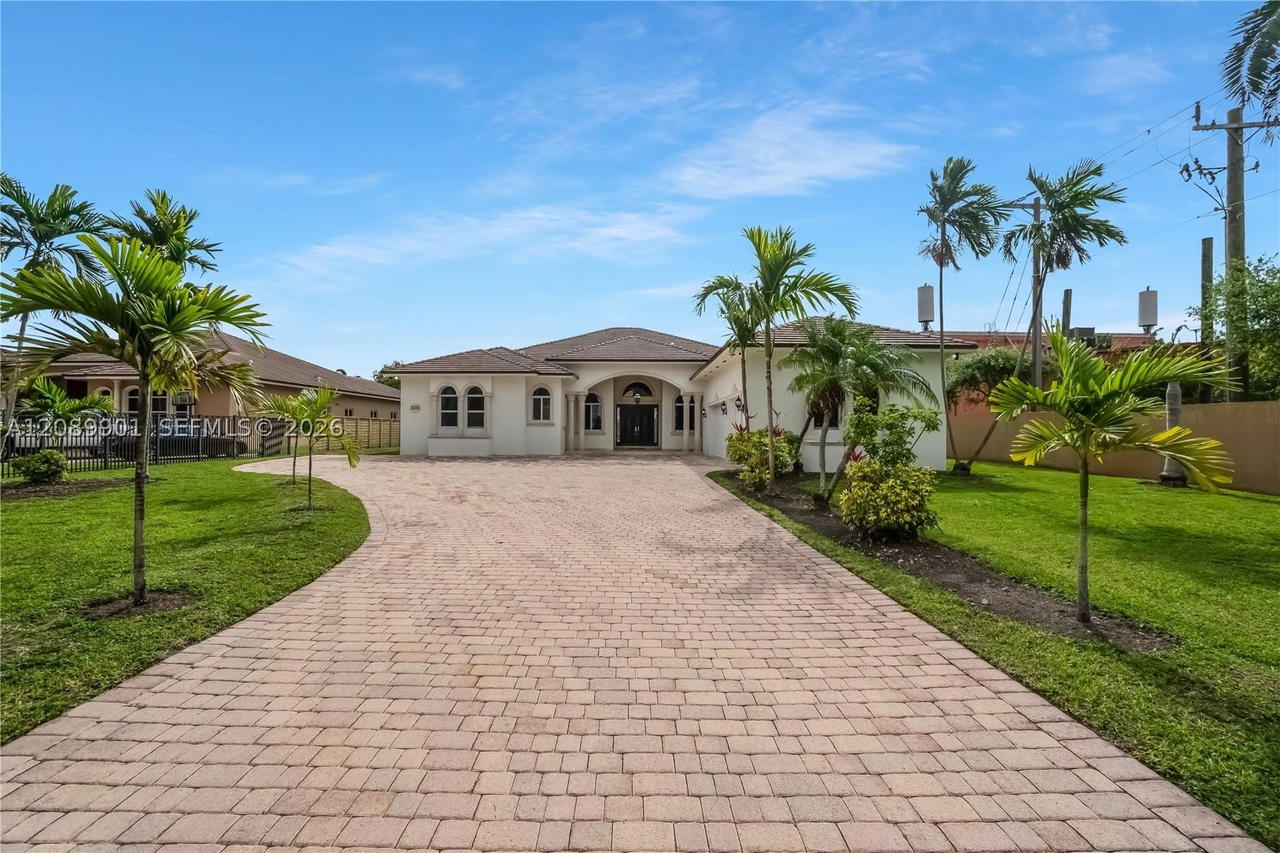 Real estate property located at 4025 128th Ave, Miami-dade, J G Heads Farms Unit A, Miami, FL