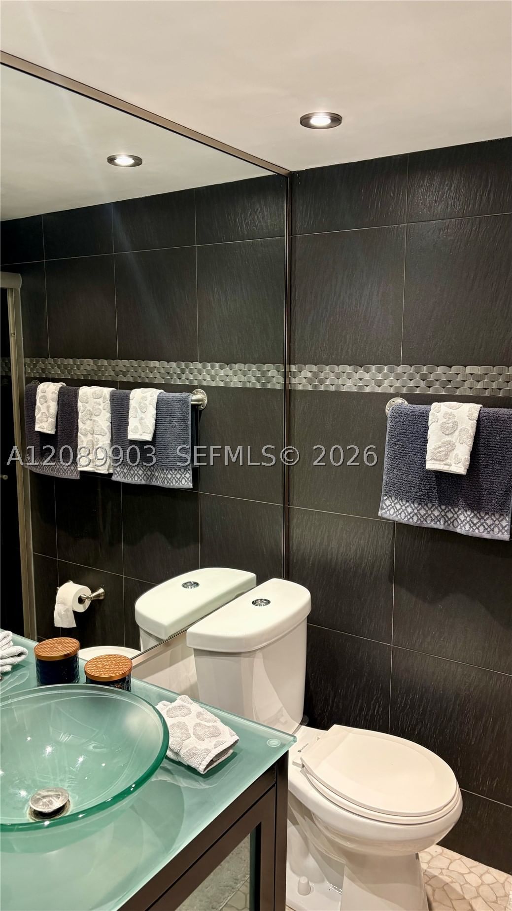 Real estate property located at 5700 Collins Ave #11B, Miami-dade, Seacoast 5700 Condo, Miami Beach, FL
