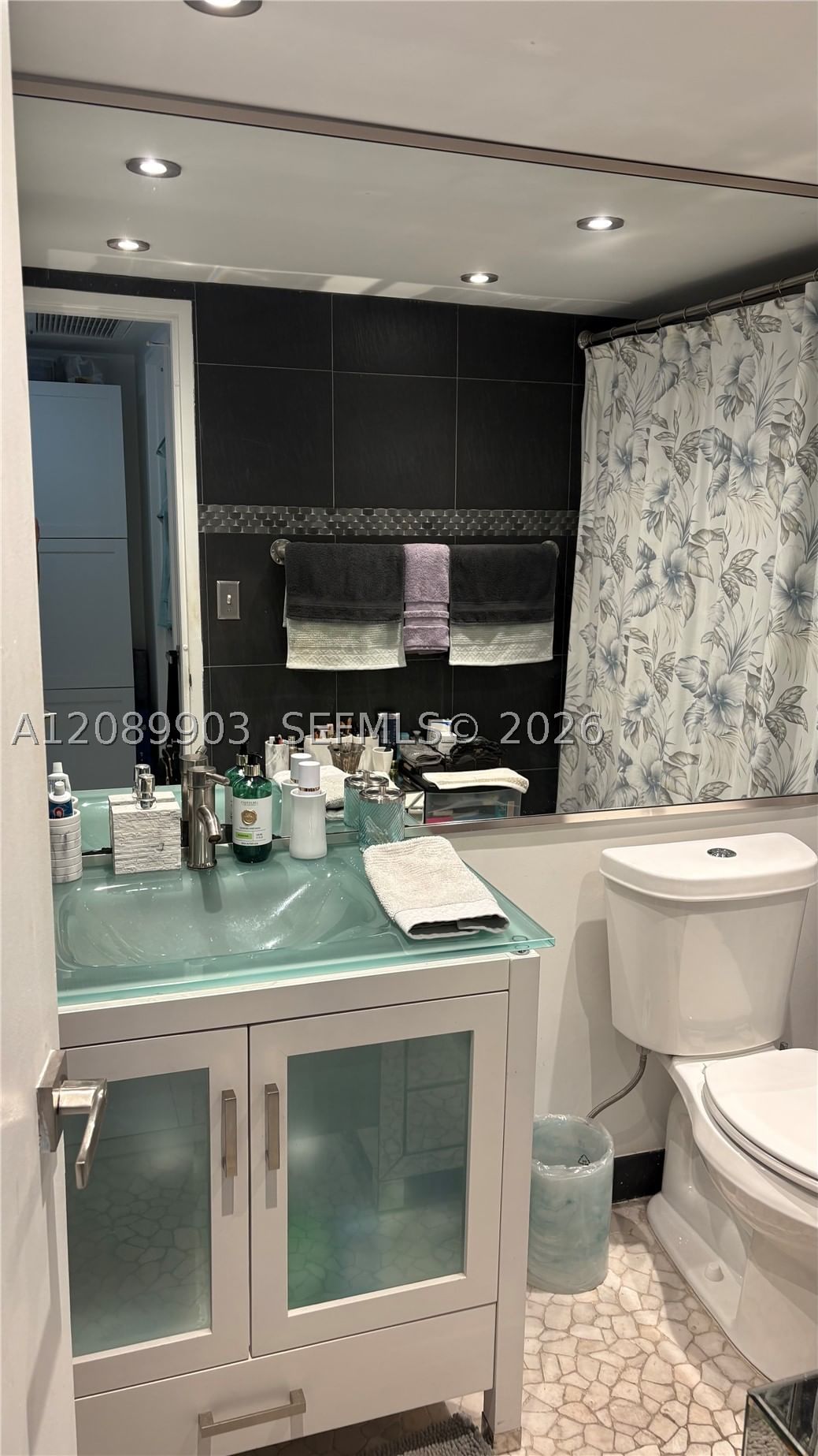 Real estate property located at 5700 Collins Ave #11B, Miami-dade, Seacoast 5700 Condo, Miami Beach, FL