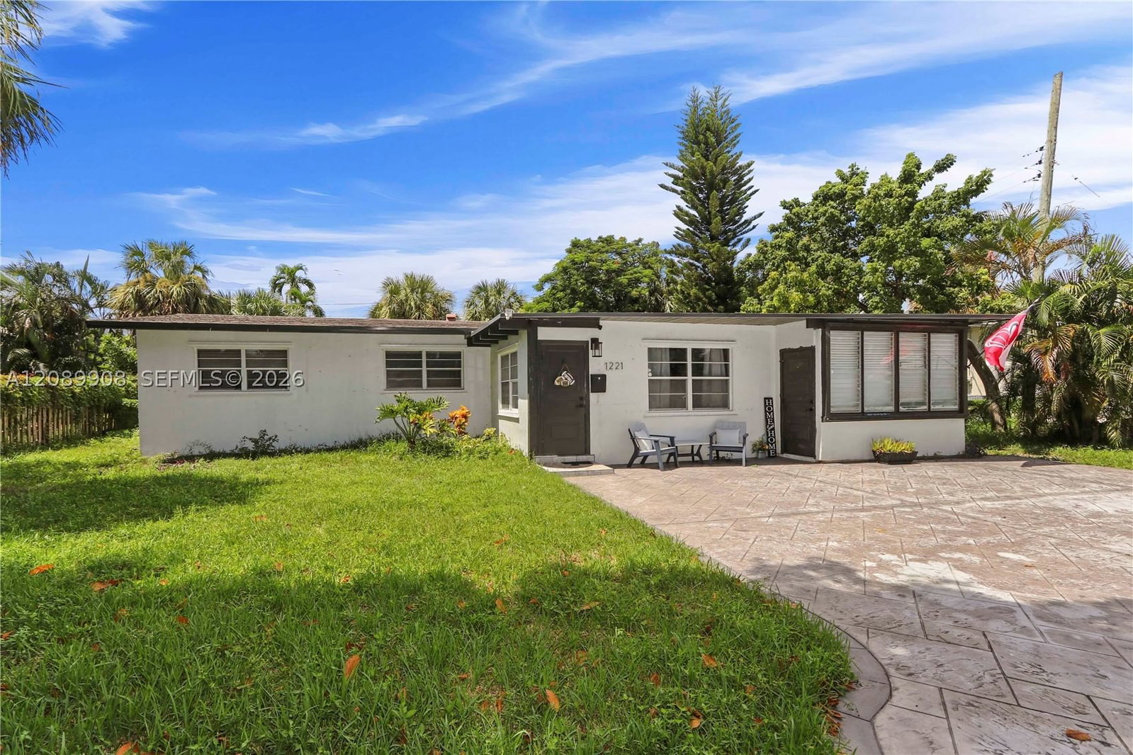 Real estate property located at 1221 26th Ave, Broward, Avalon Garden Estates, Pompano Beach, FL